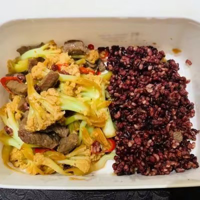 营养减肥午餐（营养减肥午餐搭配食谱）