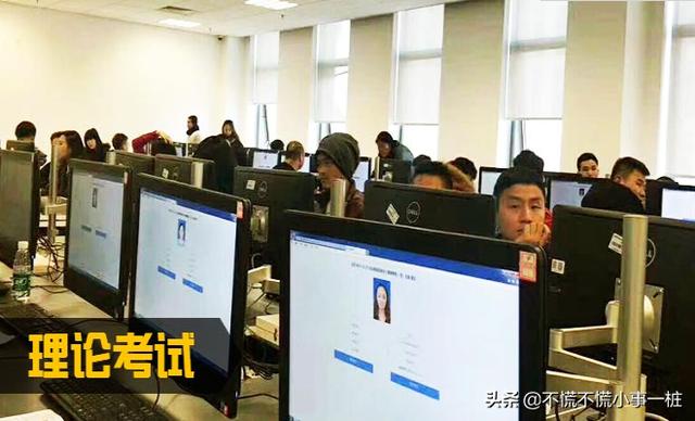 考取健身教练（考取健身教练资格证要多少钱）